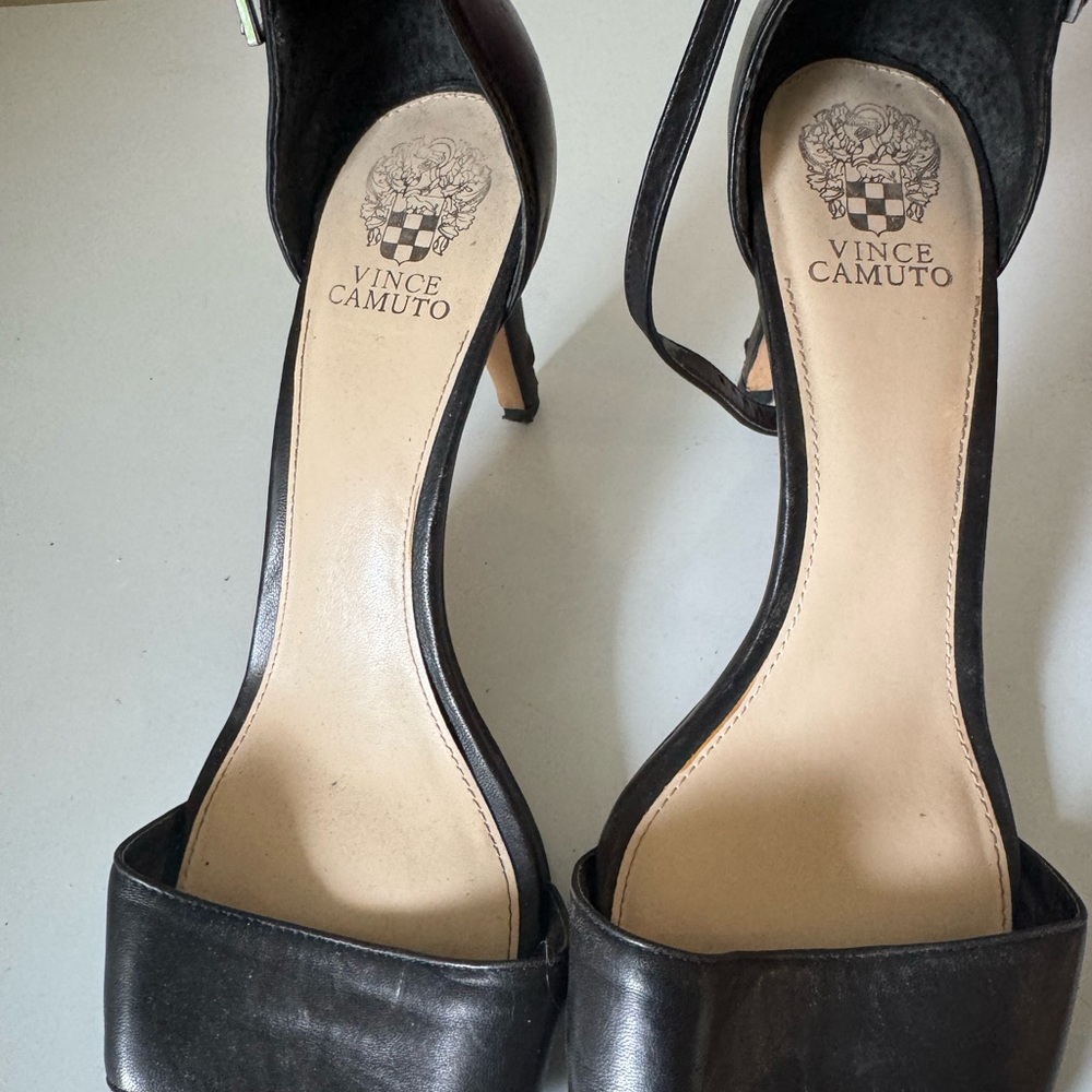 Vince Camuto Elegant Black Heels